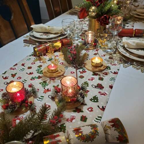 instagram-2 🎄JOYEUX NOËL !
Je vous souhaite un merveilleux noël entouré de vos proches.
On se retrouve après les fêtes pour pleins d'aventures créatives.
Prenez soin de vous 🎅🐈⬛