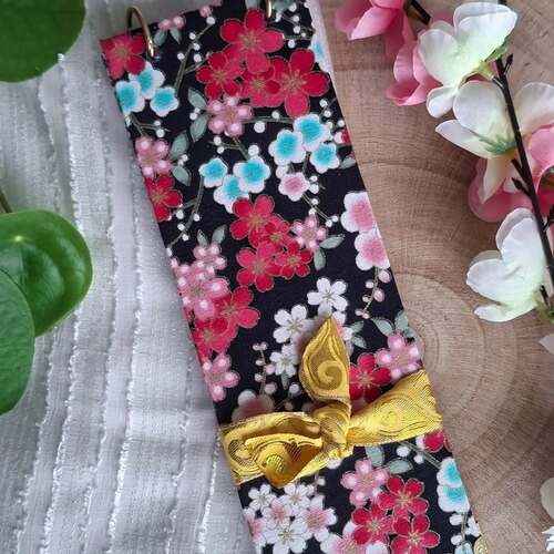 instagram-6 🌸Nos bloc-notes en tissu japonais sont disponible sur la boutique. 
Vous avez encore le temps de commander avant Noël ! 🎅